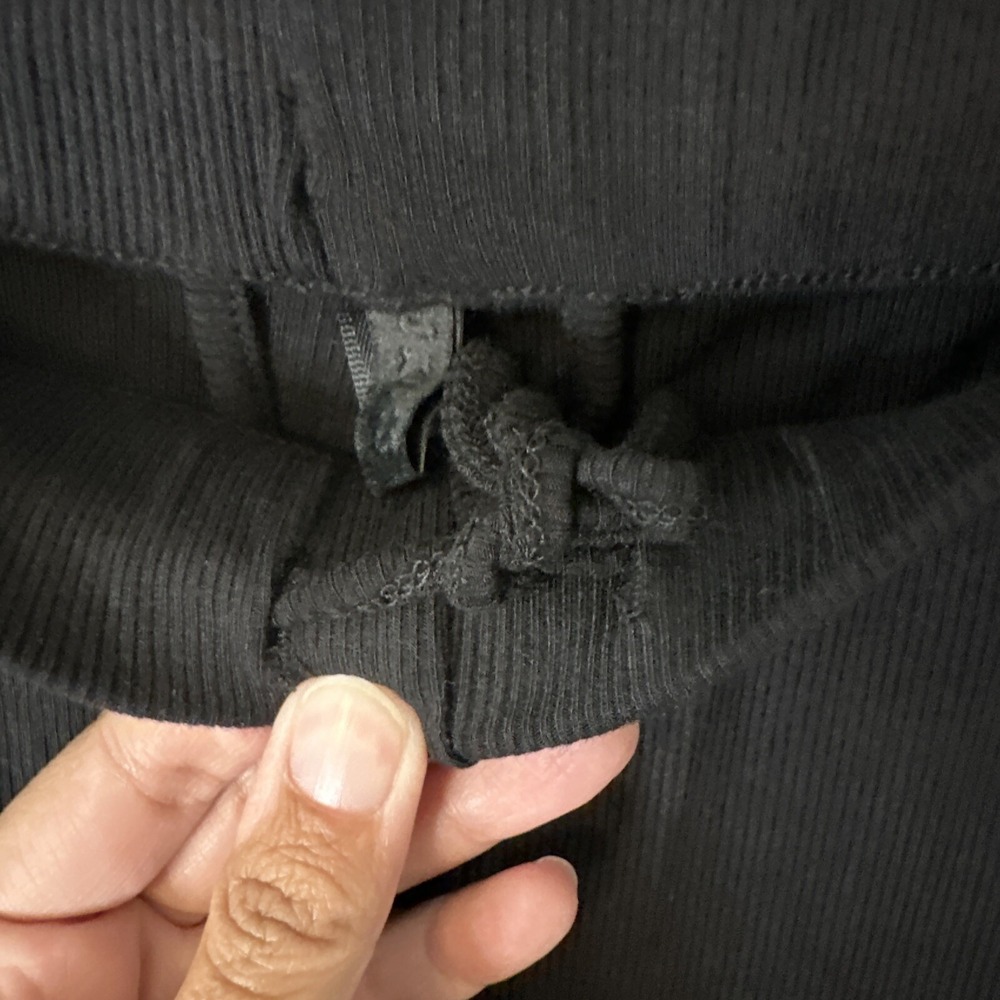SKIMS Summer Mesh Pant Black Size X-Small RN 158973 NWOT SOLD OUT - Picture 7 of 8